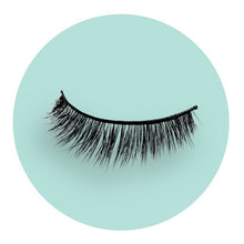 Load image into Gallery viewer, The Maximum Lash: Bold &amp; Dramatic (4 Pairs of Premium Lashes)
